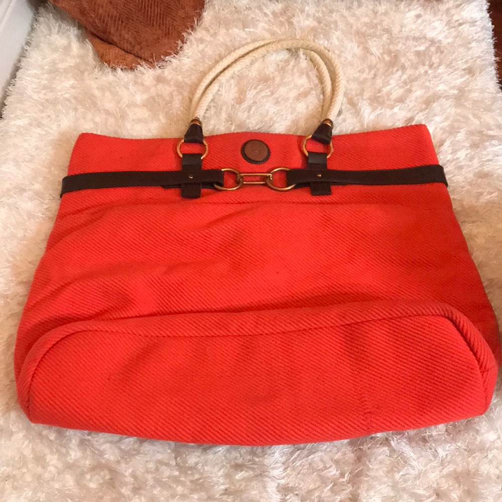 Coral beach tote